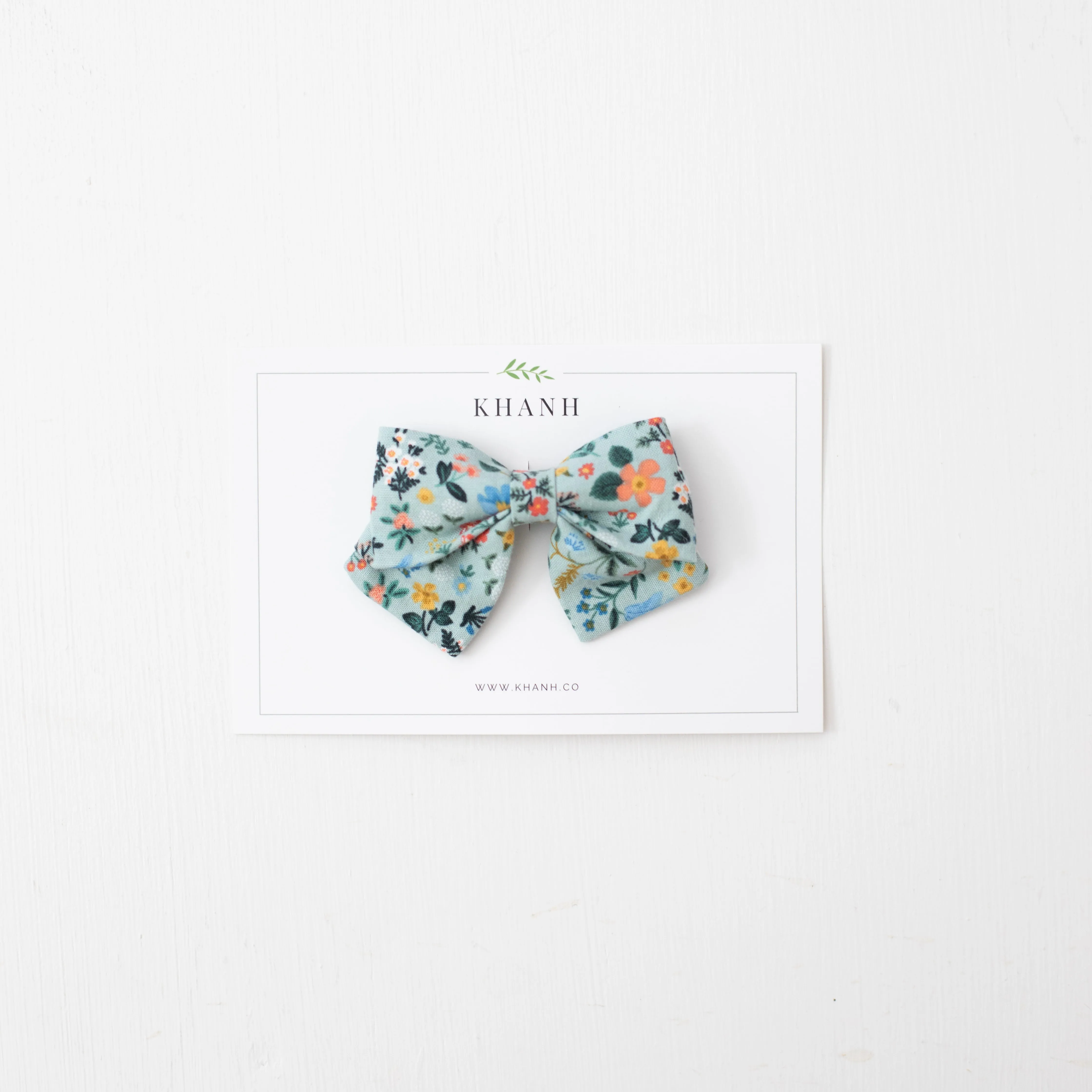 Bramble ( Light Blue ) | Medium Sailor Bow