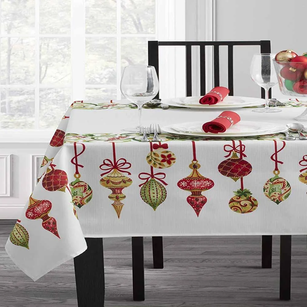 Holiday Trimmings Tablecloth