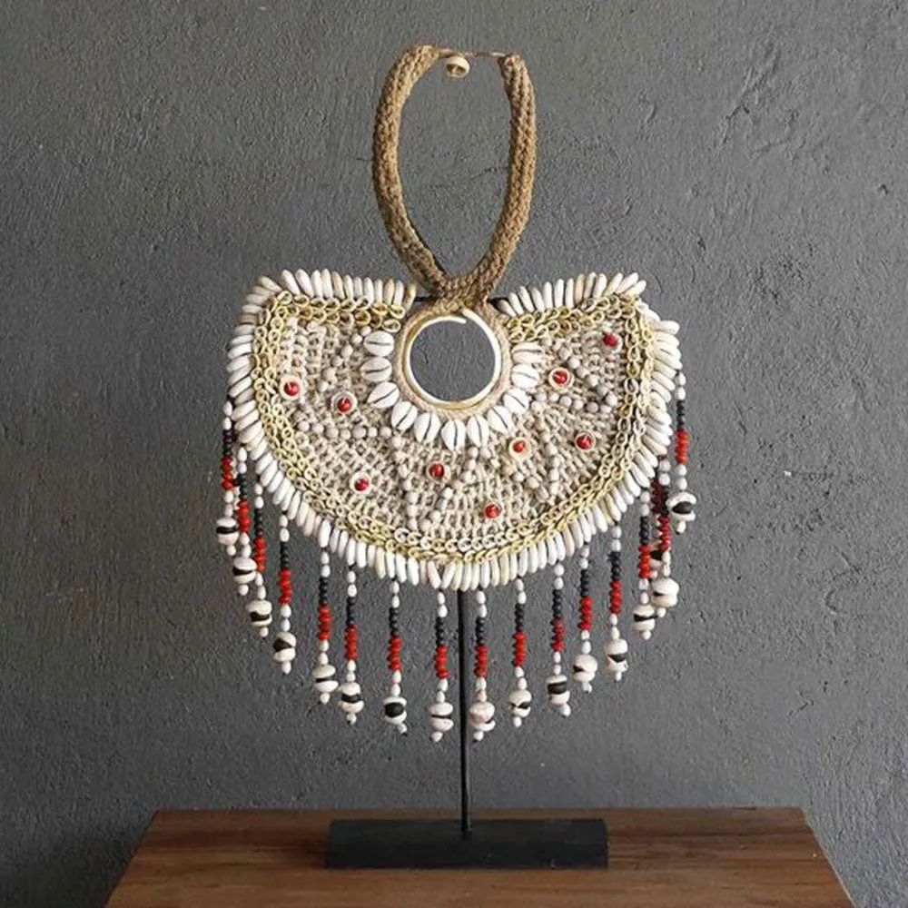 Papua Decorative Shell Necklace