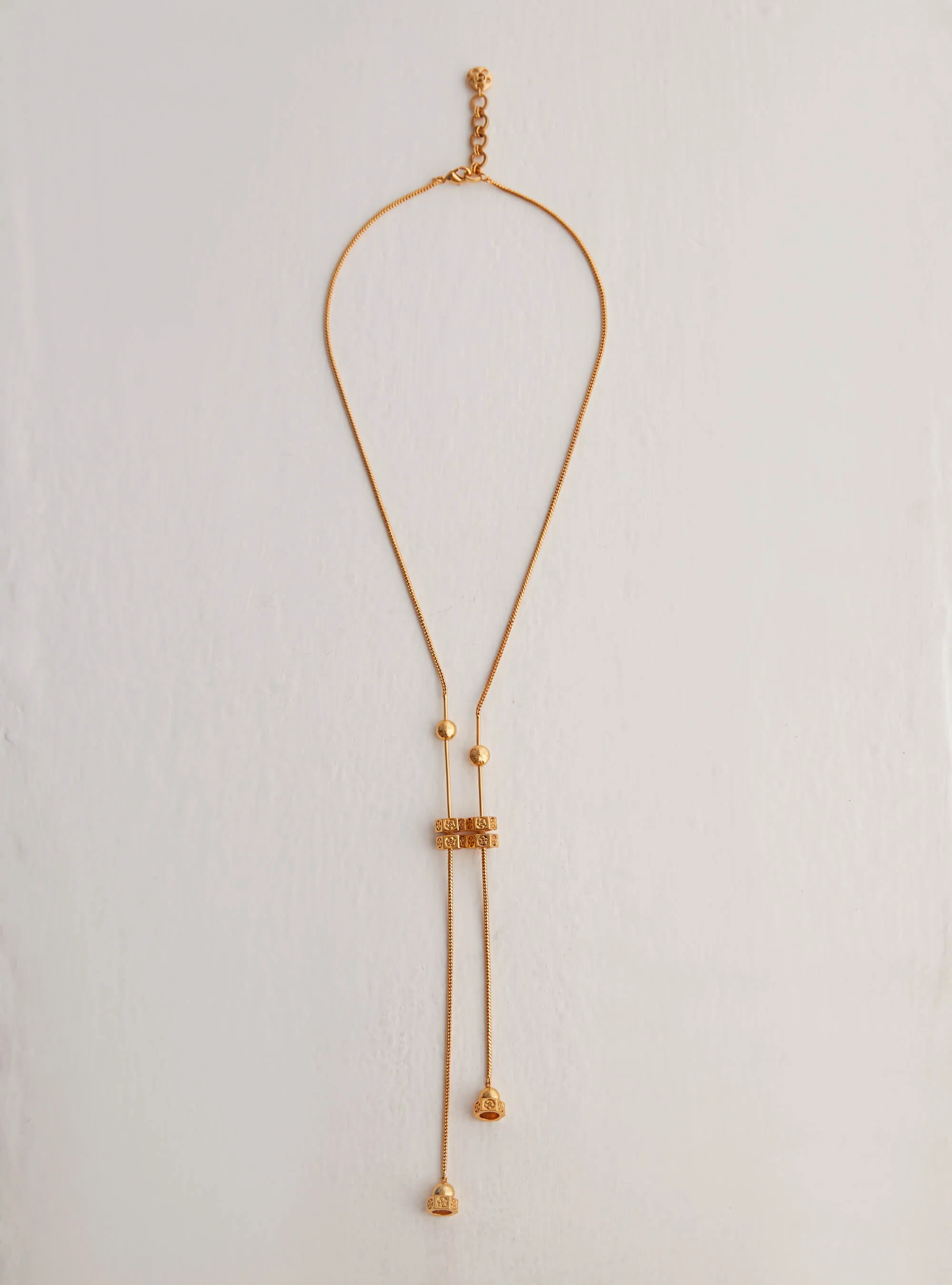 Taapsee Pannu Wearing OH Poppi Lever Necklace