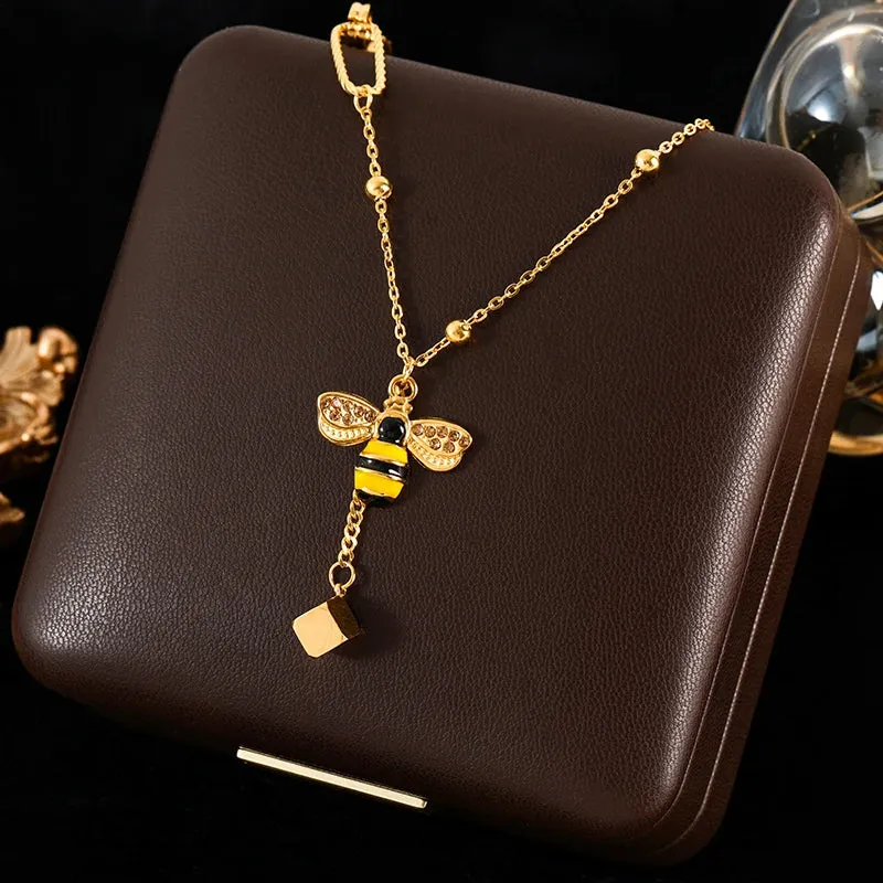 Trendy 18K Gold Plated Water Drop Pendant Necklace for Women