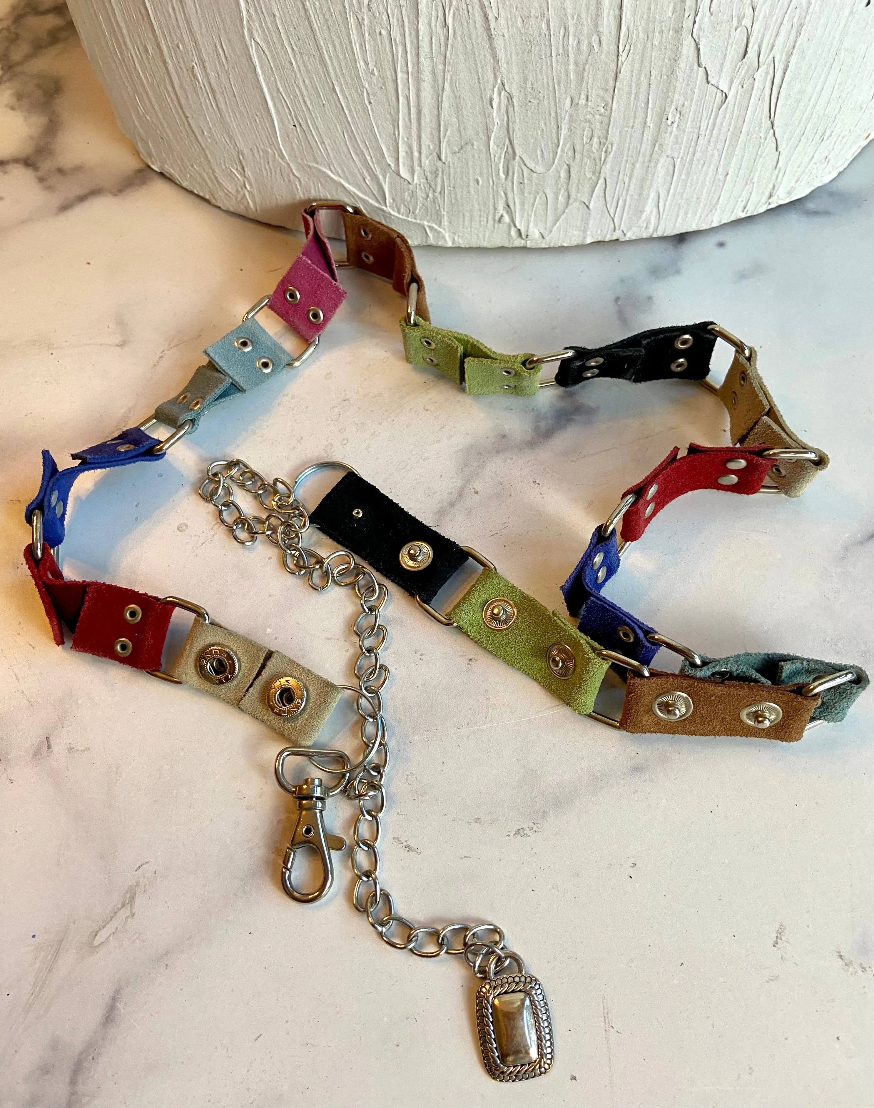 Waist colored belt